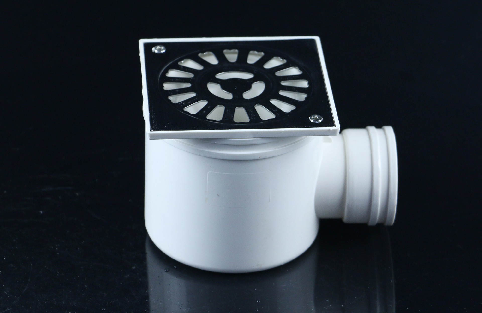 同層單通道地漏